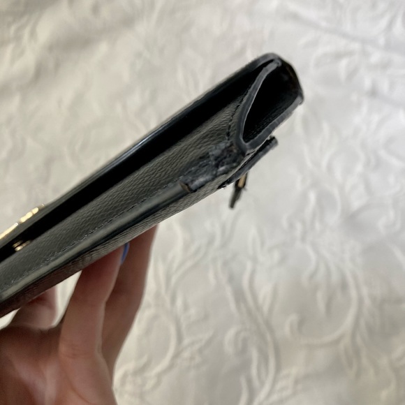 Coach Wallet - Picture 11 of 11